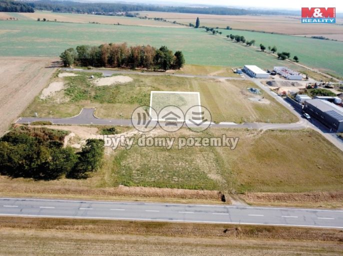 Prodej, Komerční pozemky, Valeč