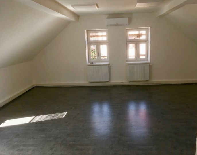 Pronájem, Obchod a služby, Rožnov pod Radhoštěm