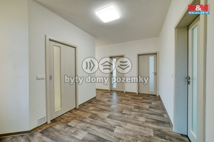 Prodej, Byt 4+1, Cheb