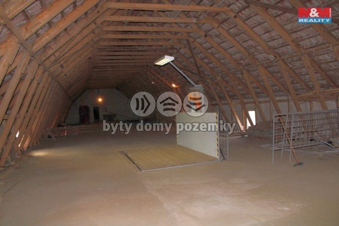 Pronájem, Sklad, Ostružno