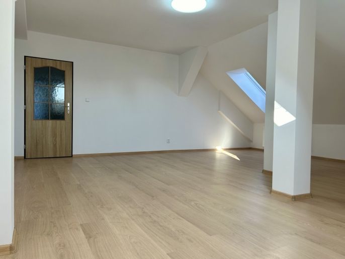 Pronájem, Byt 3+kk, Švihov