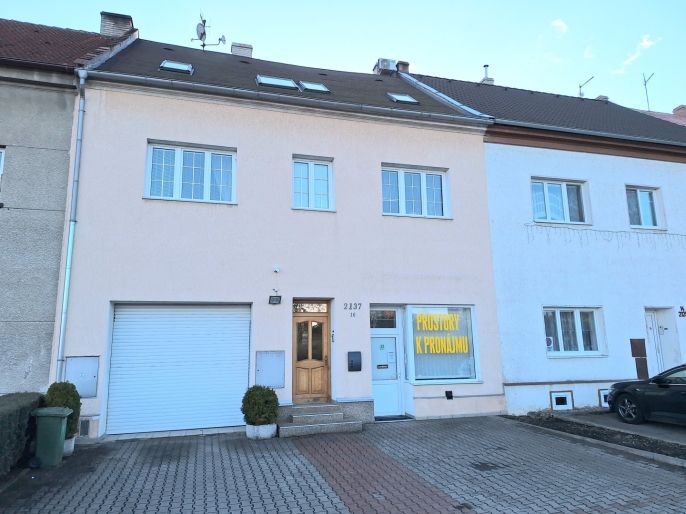 Pronájem, Kancelářský prostor, Chomutov