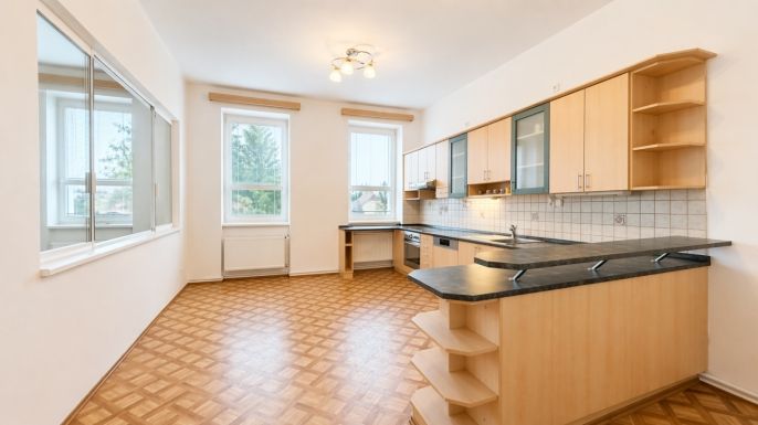 Pronájem, Atypický byt, Lenešice