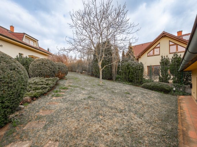 Pronájem, Byt 2+kk, Velké Popovice