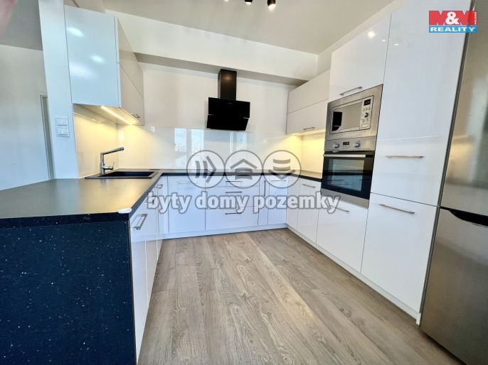 Prodej, Byt 4+kk, Ostrava