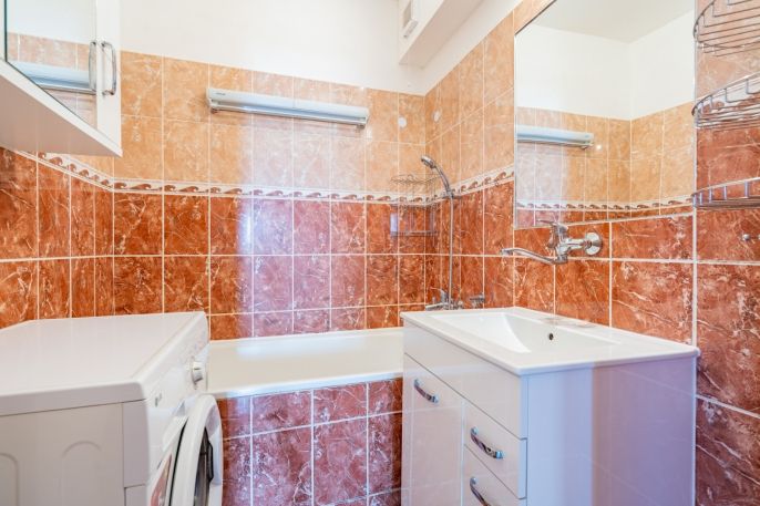 Prodej, Byt 4+1, Mladošovice