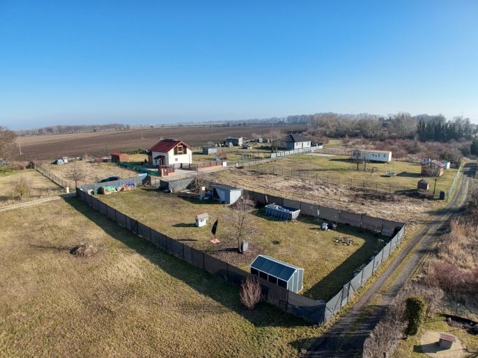 Prodej, Pozemek k bydlení, Chbany