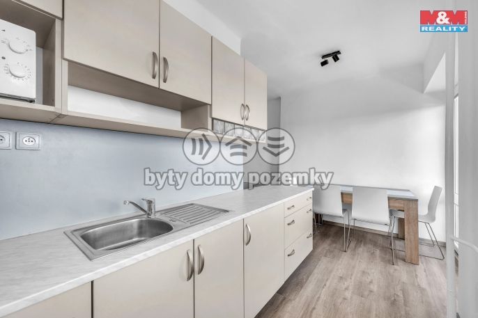 Prodej, Byt 2+1, Přelouč