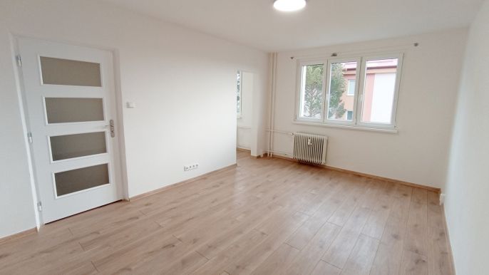 Pronájem, Byt 2+1, Most