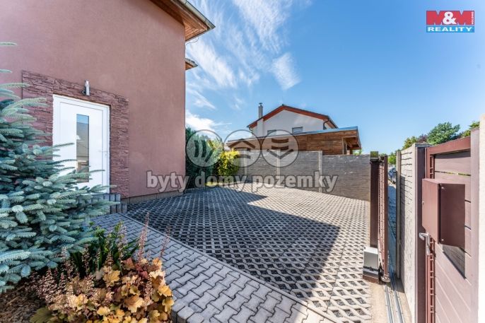 Prodej, Rodinný dům, Chýně