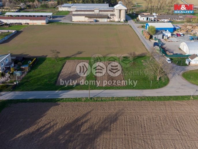 Prodej, Zahrada, Náklo