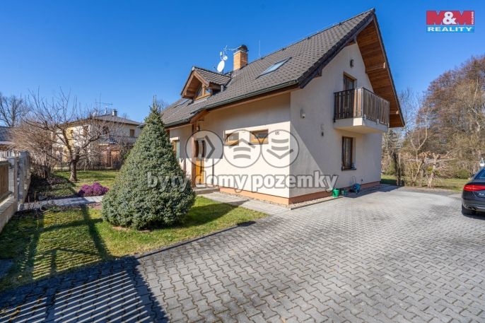 Prodej, Rodinný dům, 143 m², Běloky