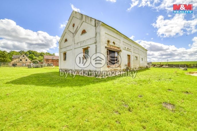 Prodej, Zemědělský objekt, Křižovatka