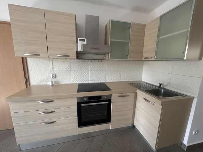 Pronájem, Byt 2+kk, Ústí nad Labem