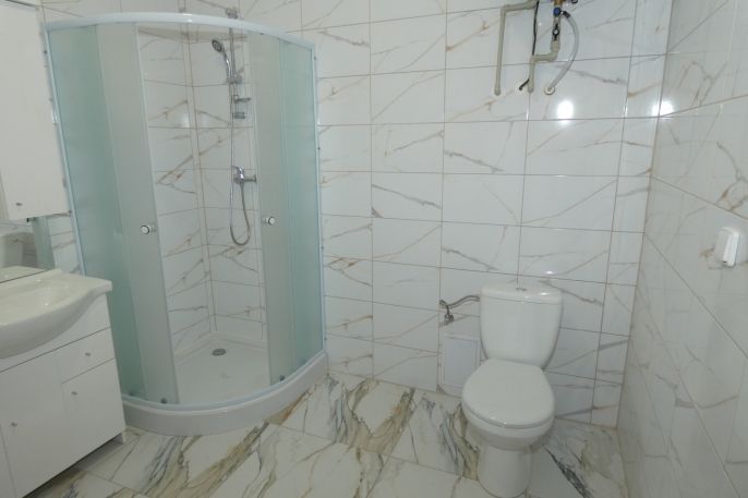 Prodej, Nájemní dům, Žleby