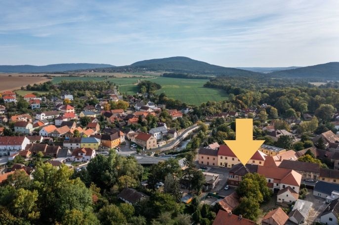 Prodej, Byt 4+kk, Lochovice