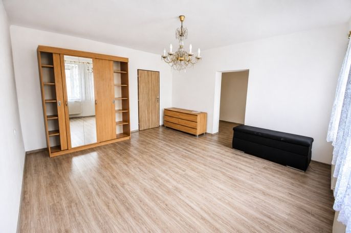 Pronájem, Byt 3+1, Bedihošť