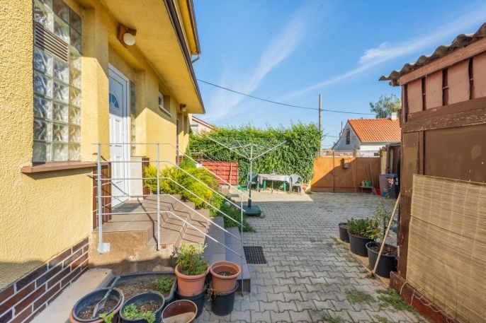 Prodej, Rodinný dům, Černuc