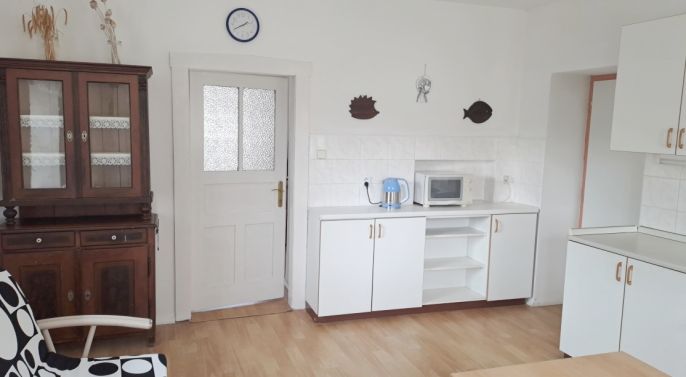 Pronájem, Rodinný dům, Bělá pod Bezdězem