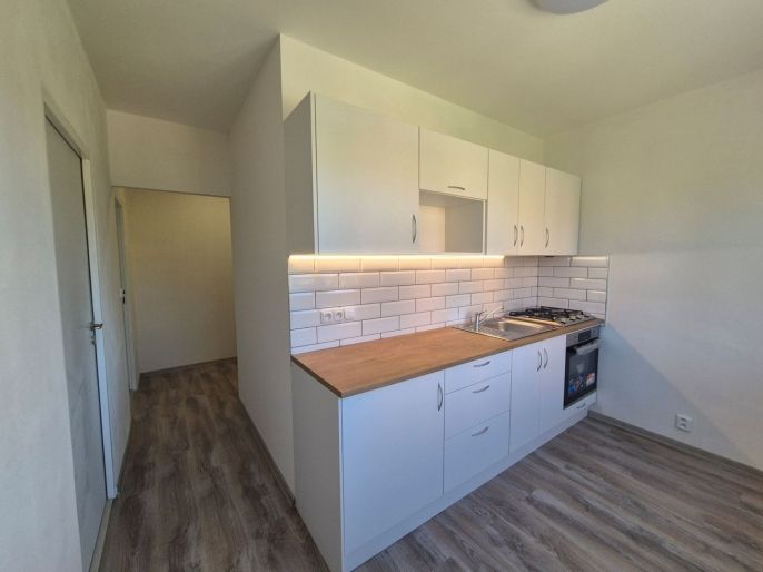 Pronájem, Byt 2+1, Beroun