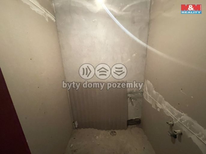 Pronájem, Sklad, Bašť