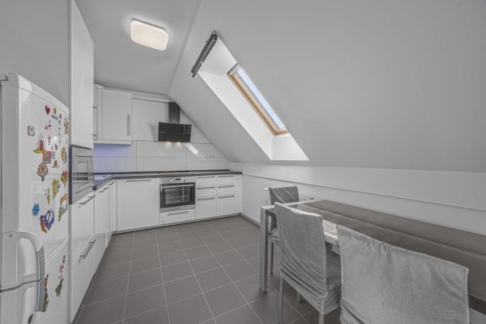 Prodej, Byt 2+1, Nehvizdy