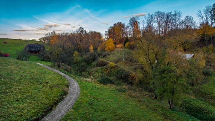 Prodej, Louka, Bílá