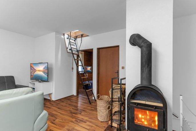 Prodej, Chalupa, Neveklovice