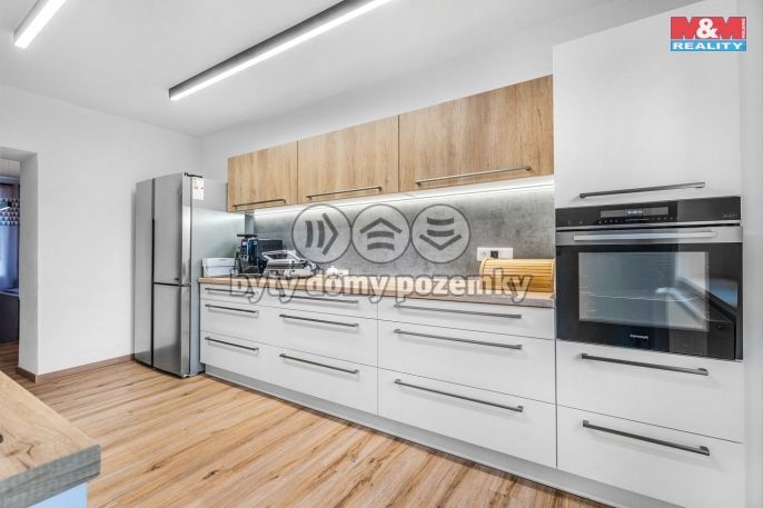 Prodej, Byt 4+1, Děčín