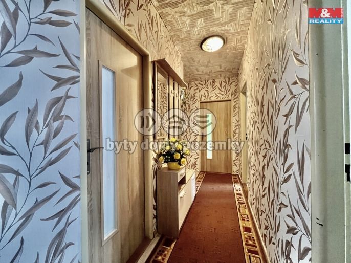 Prodej, Byt 3+1, Uhlířské Janovice