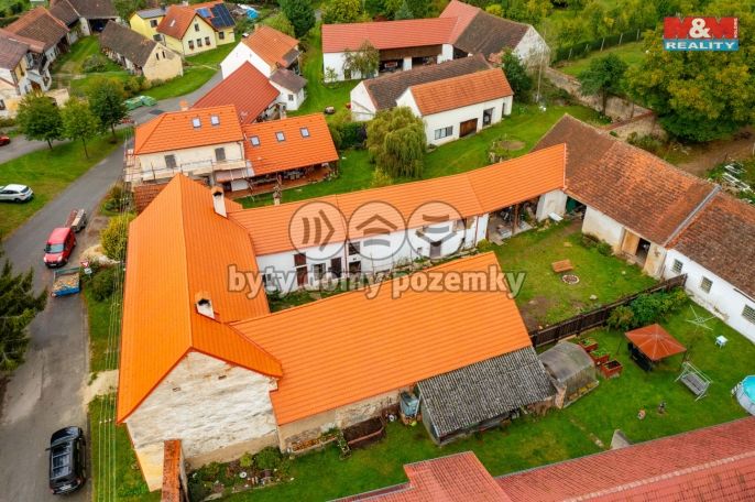 Prodej, Zemědělská usedlost, Lhenice