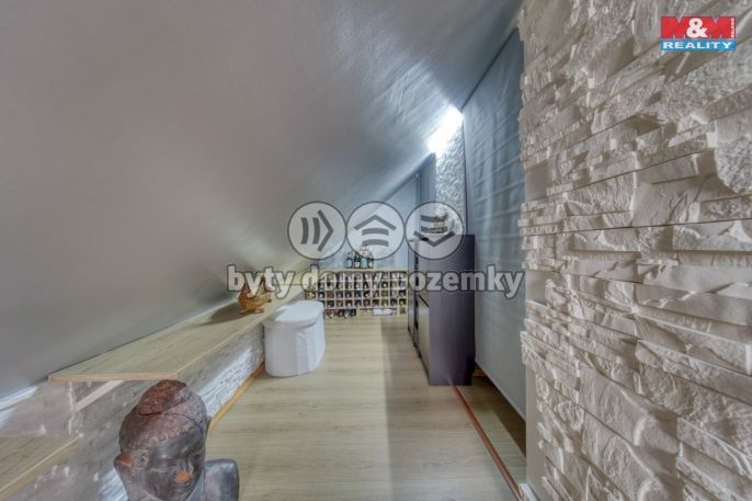 Prodej, Byt 4+kk, Králův Dvůr