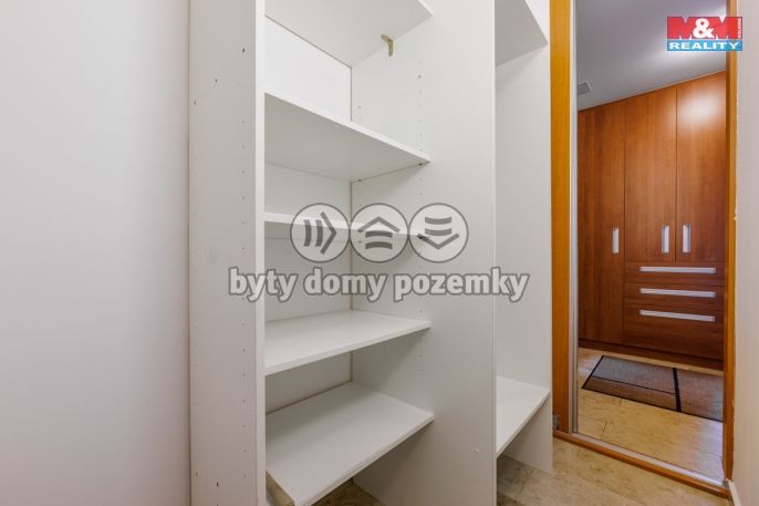 Pronájem, Byt 4+kk, Karlovy Vary