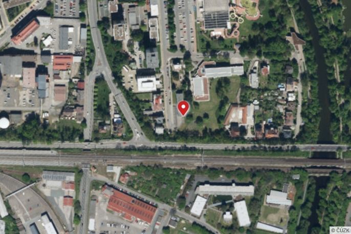 Pronájem, Obchod a služby, Pardubice