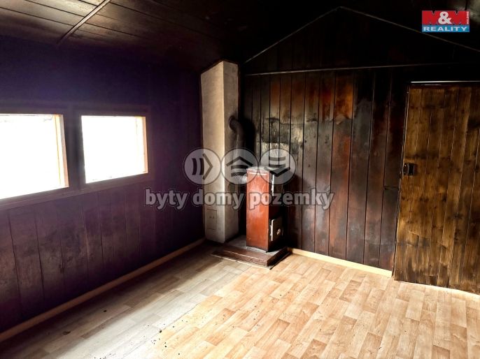 Prodej, Chata, Ořech