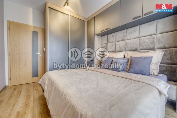 Pronájem, Byt 3+kk, Vochov