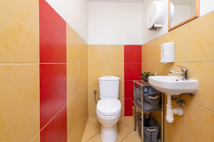 Pronájem, Obchod a služby, Praha