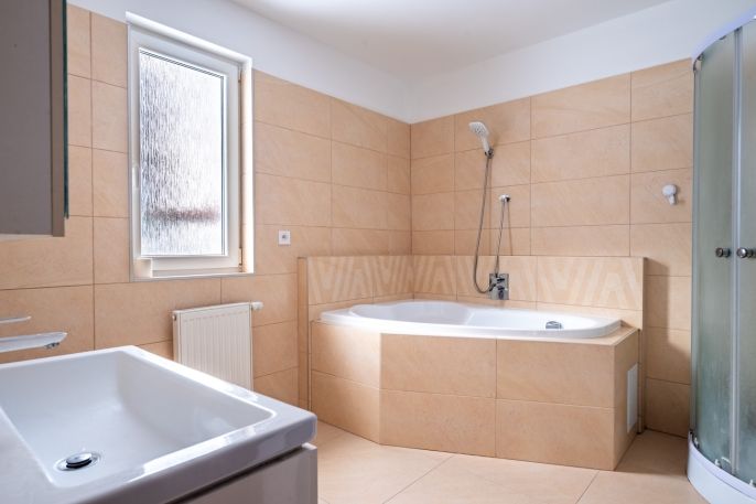 Prodej, Obchod a služby, Šumavské Hoštice