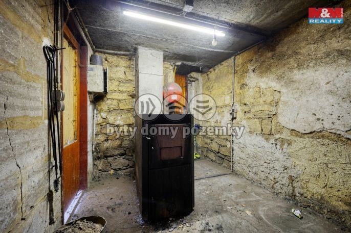 Prodej, Rodinný dům, Bezvěrov