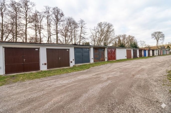 Prodej, Garáž, Ostrov