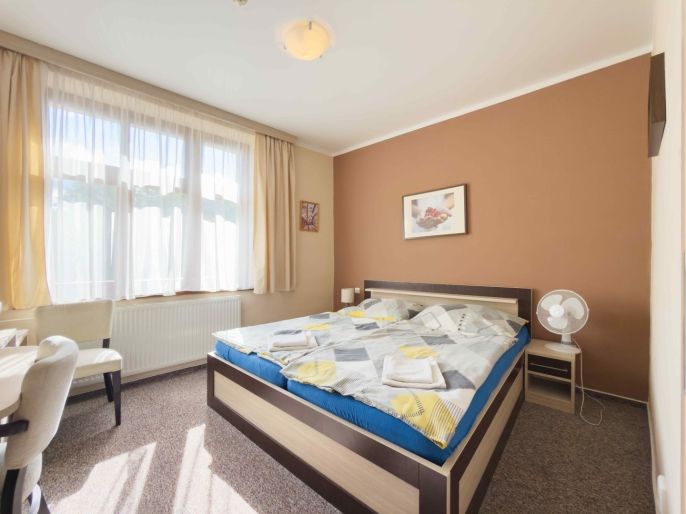 Prodej, Hotel, penzion, Karviná