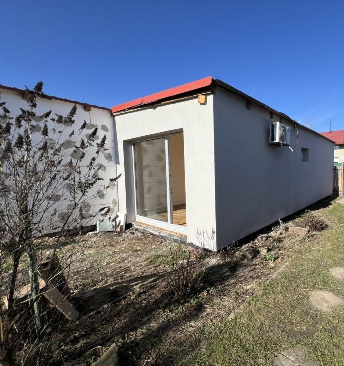 Pronájem, Byt 1+kk, Chomutov