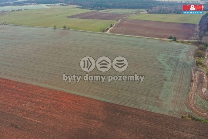 Prodej, Pole, Tlučná