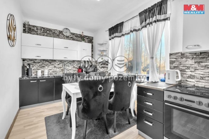 Prodej, Rodinný dům, Staré Jesenčany