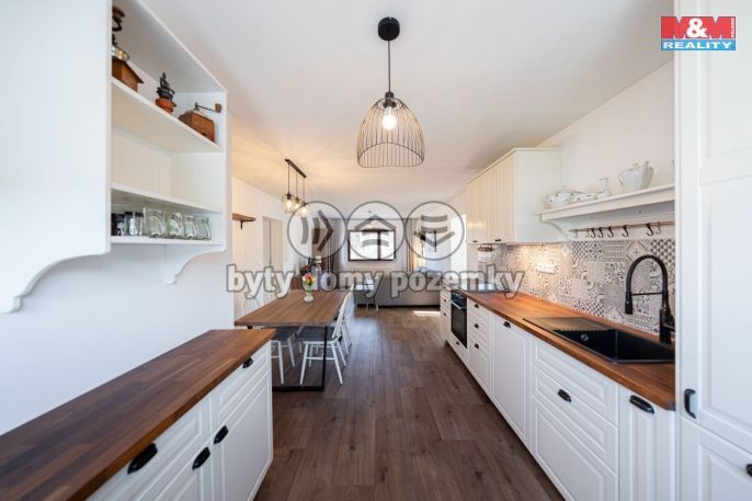 Prodej, Rodinný dům, 191 m², Boršice u Blatnice