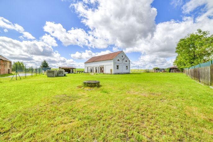 Prodej, Zemědělský objekt, Křižovatka