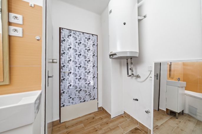 Prodej, Byt 3+1, Lukavice