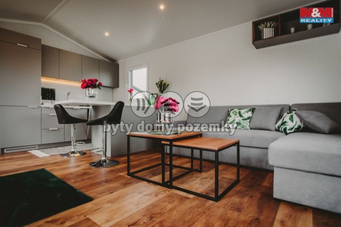 Prodej, Na klíč, Neratov