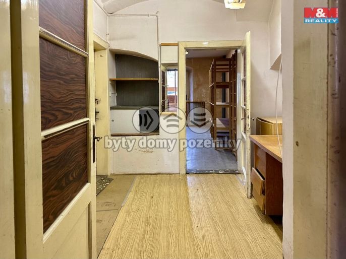 Pronájem, Obchod a služby, Králíky