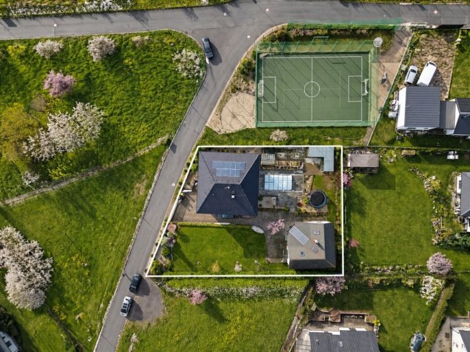 Prodej, Rodinný dům, Tmaň